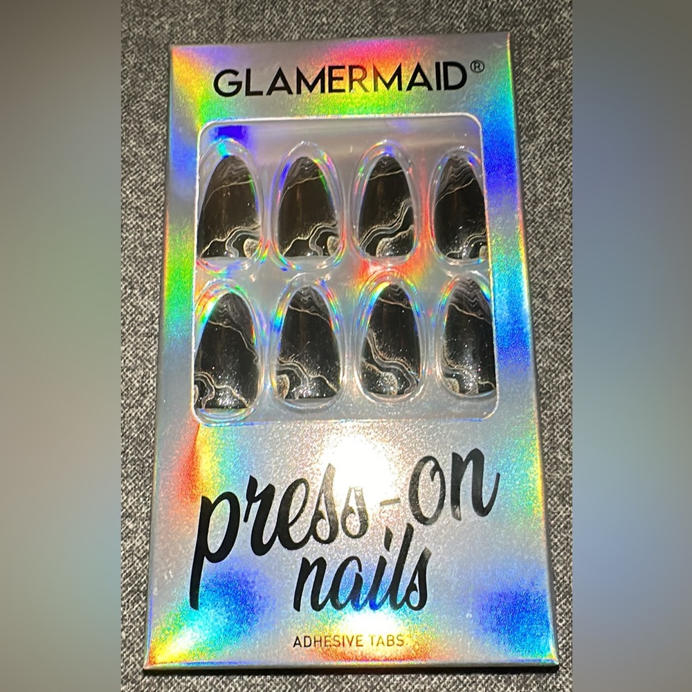 Glamermaid Press On  Nails. Long. Black & White Marble. Acrylics. Fake nails